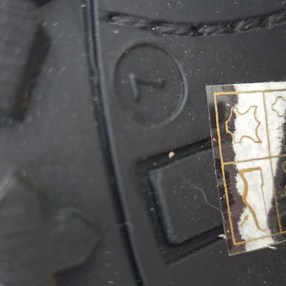 Very Volatile Mitchell Women's Tall Distressed Leather Boots - Picture 7 of 8